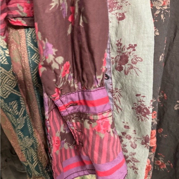 We The Free Medium Like New Free People Button Down Multicolor Floral Blouse - Picture 5 of 5